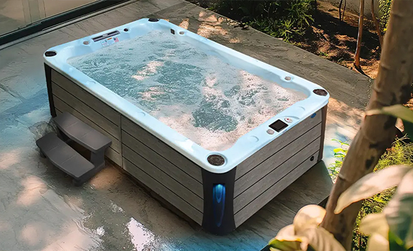 Deck Series Saratoga Springs hot tubs for sale