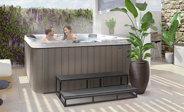 Escape™ Spas Saratoga Springs hot tubs for sale